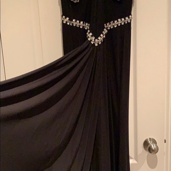 Terani couture - Picture 15 of 17